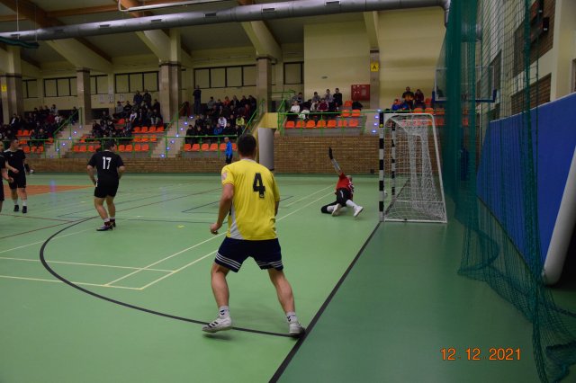 Halwka3 42